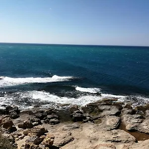 Appartement Studio Vue Mer Et Chateau En Provence, Sausset-les-Pins